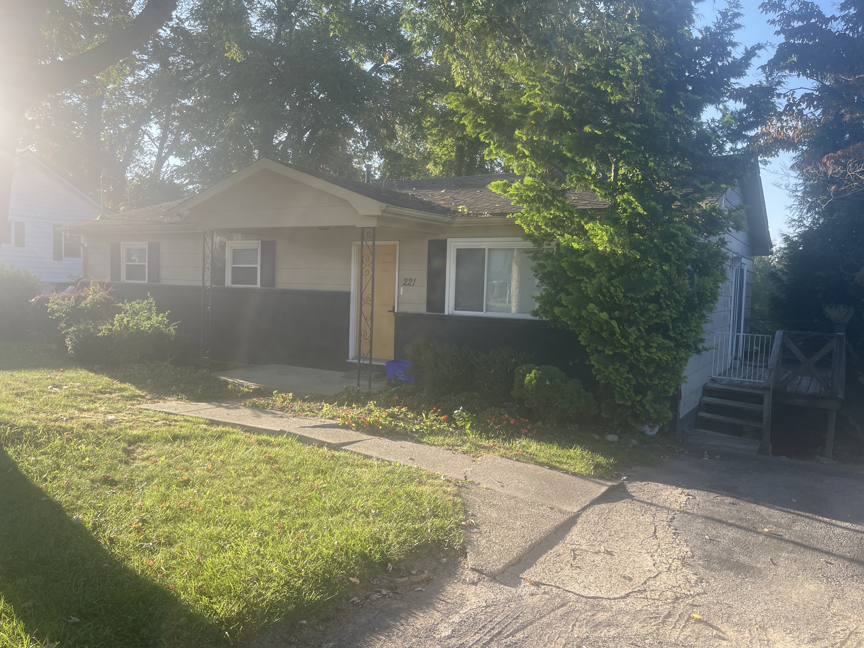 221 Teel Road